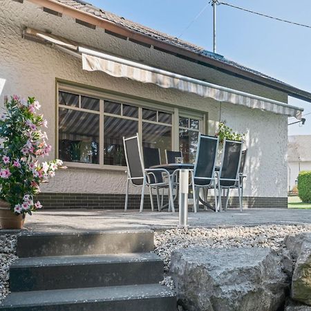 A Detached Holiday Home In A Highly Scenic Area Trierscheid 외부 사진