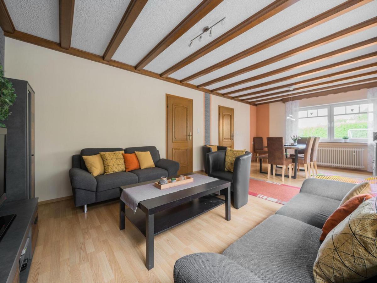 A Detached Holiday Home In A Highly Scenic Area Trierscheid 외부 사진