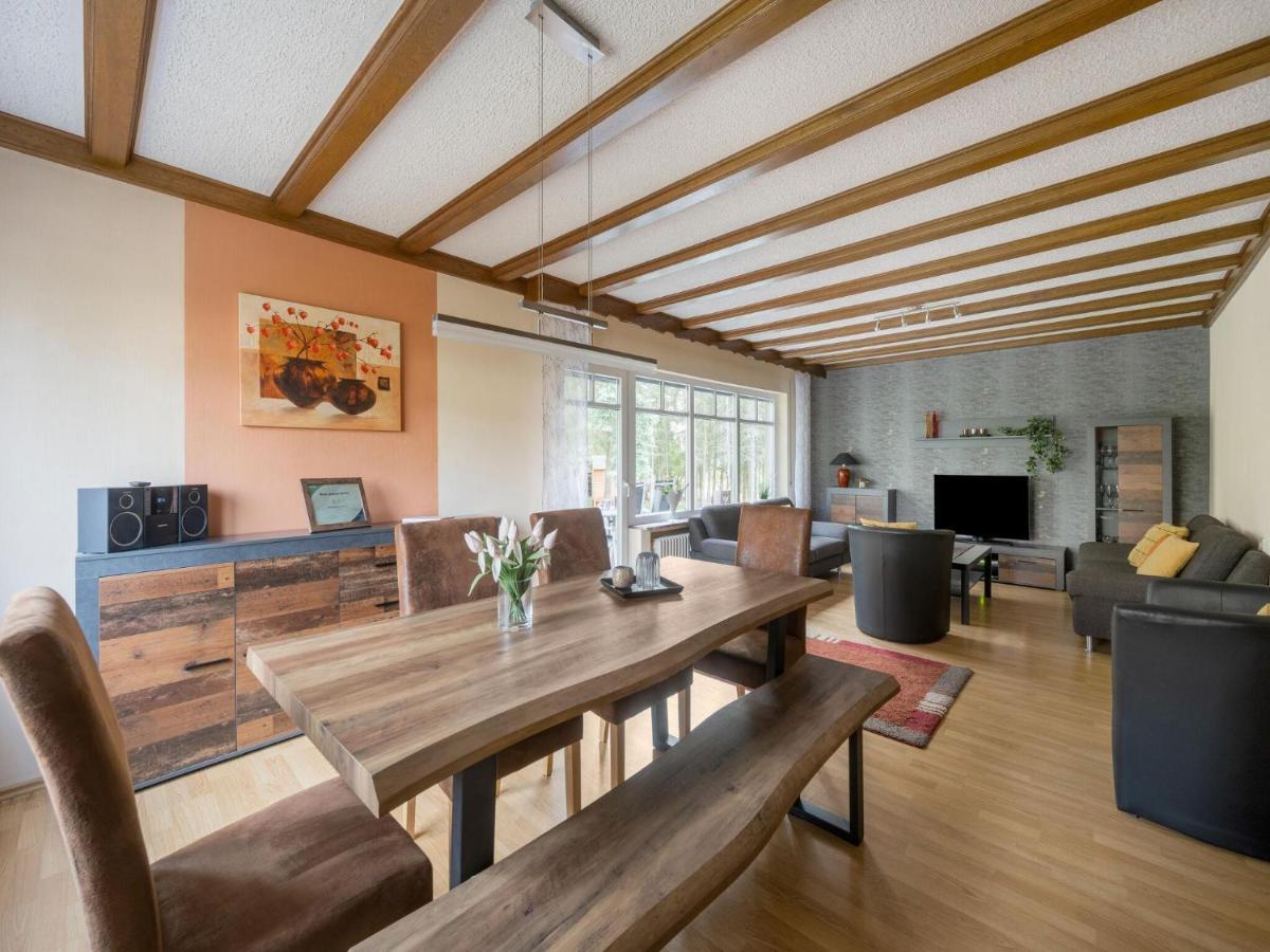 A Detached Holiday Home In A Highly Scenic Area Trierscheid 외부 사진