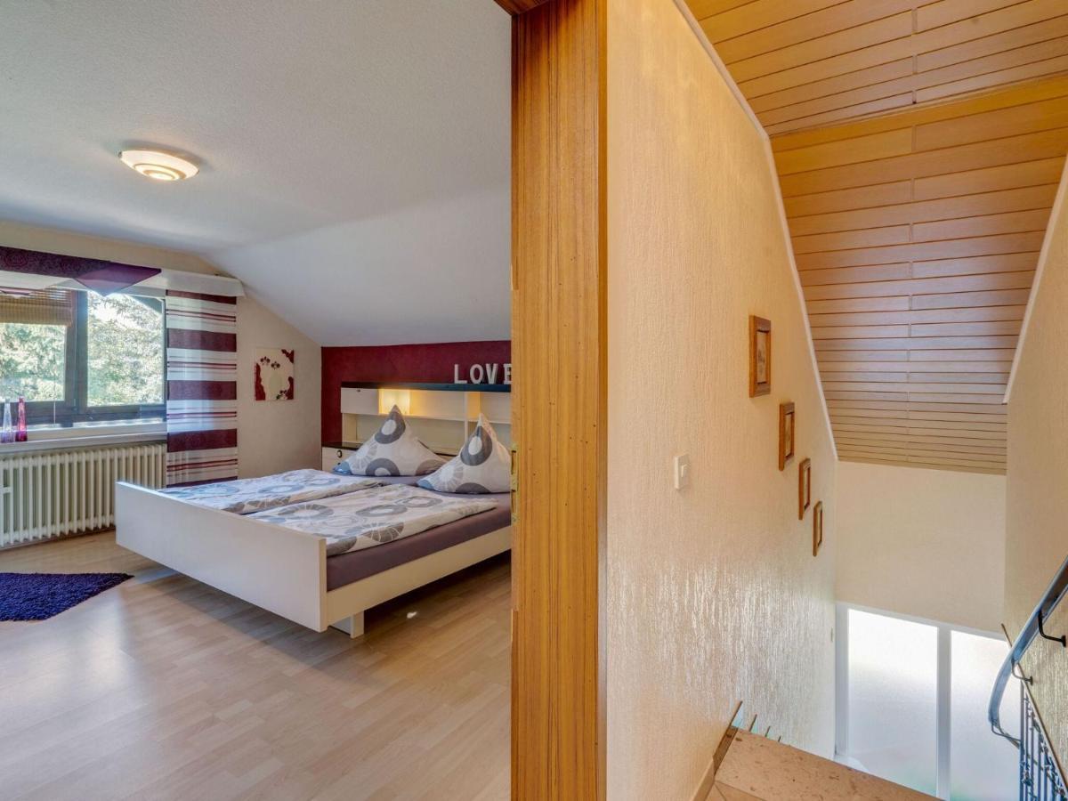 A Detached Holiday Home In A Highly Scenic Area Trierscheid 외부 사진